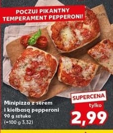minipizza z serem i kiełbasą pepperoni