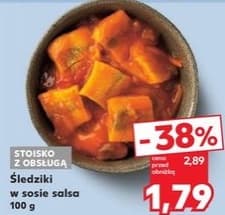 śledziki w sosie salsa