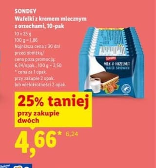 wafelki z kremem mlecznym z orzechami