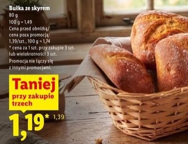 bułka ze skyrem