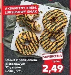 donut z nadzieniem pistacjowym