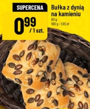 bułka z dynią na kamieniu