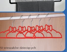 zestaw wieszaków