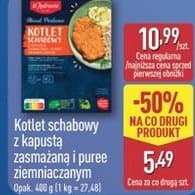 kotlet schabowy z kapustą zasmażaną i puree ziemniaczanym