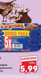 wafelki w czekoladzie