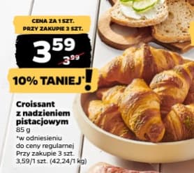 croissant z nadzieniem pistacjowym