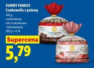 czokowafle z polewą czekoladową lub truskawkowo-śmietankową