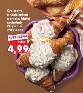 croissant z nadzieniem o smaku białej czekolady