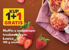 muffin z nadzieniem truskawkowym