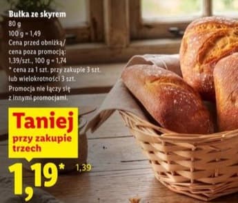 bułka ze skyrem