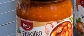 fasolka po bretońsku z kiełbasą i boczkiem