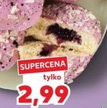 pączek z nadzieniem jagodowym
