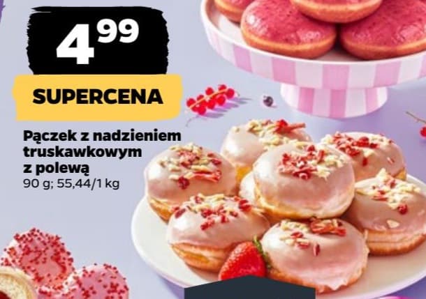 pączek z nadzieniem truskawkowym z polewą
