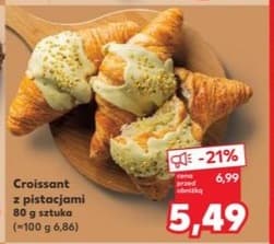 croissant z pistacjami