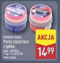 pasta do czyszczenia z gąbką