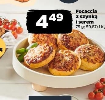 focaccia z szynką i serem